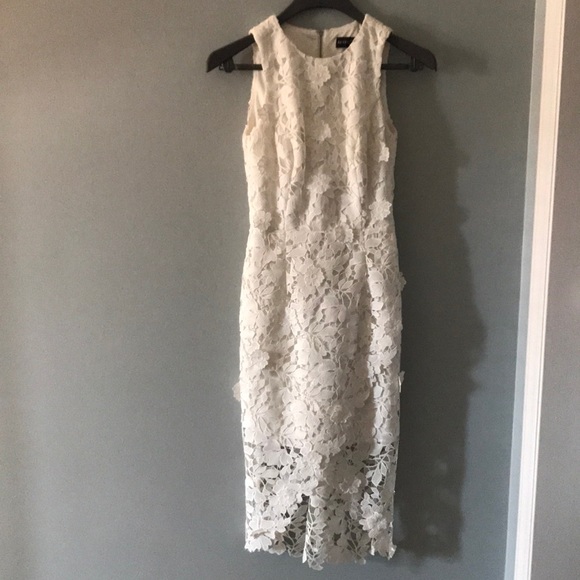 White flowered cocktail dress - Picture 1 of 5